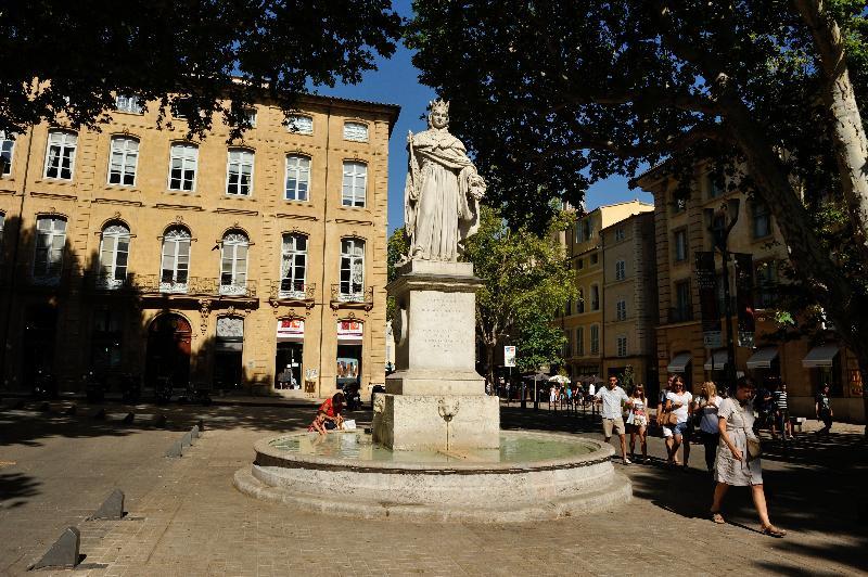 Campanile Aix-En-Provence Sud - Pont De L'Arc Hotell Eksteriør bilde